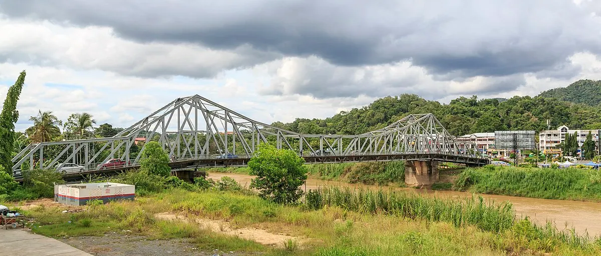 Bridge across the Padas River in Beaufort